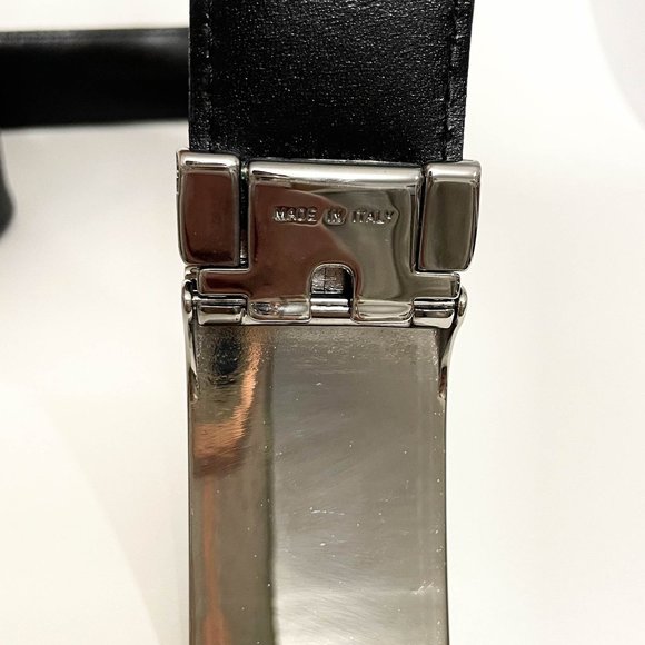 Burberry Black Belt with Silver Buckle - Picture 6 of 9